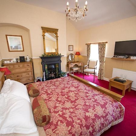 Victoria House Room Only Accommodation Caernarfon Exteriör bild